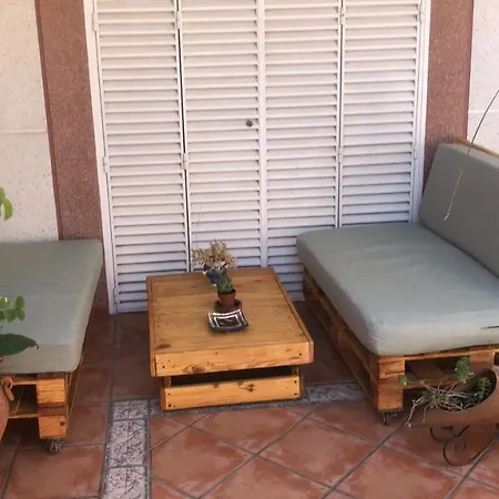 Homestay Familia Anfitriona Acoge Terraza Seville